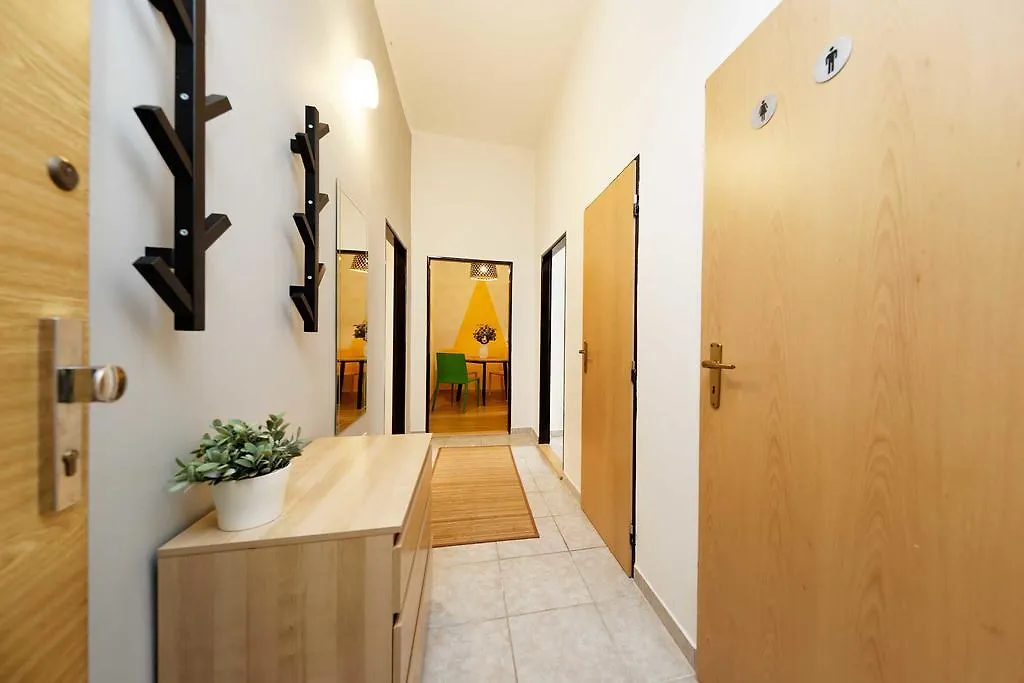 Apartments Safarikova Πράγα 0*,  Τσεχία