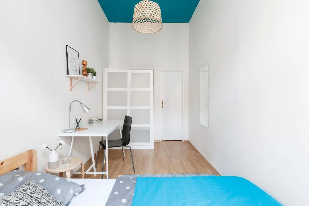 Apartments Safarikova Πράγα