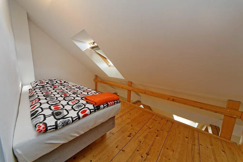 Apartments Safarikova Praga