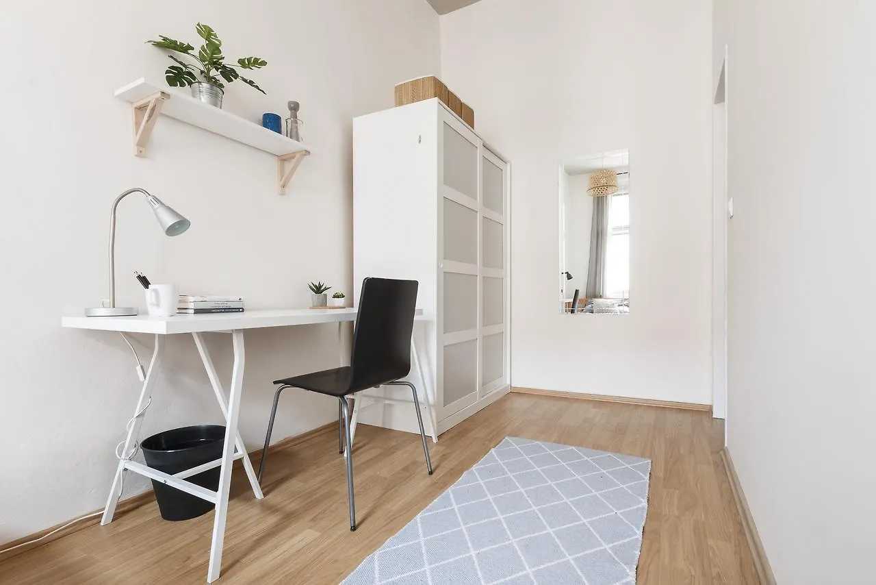 Apartments Safarikova Praga